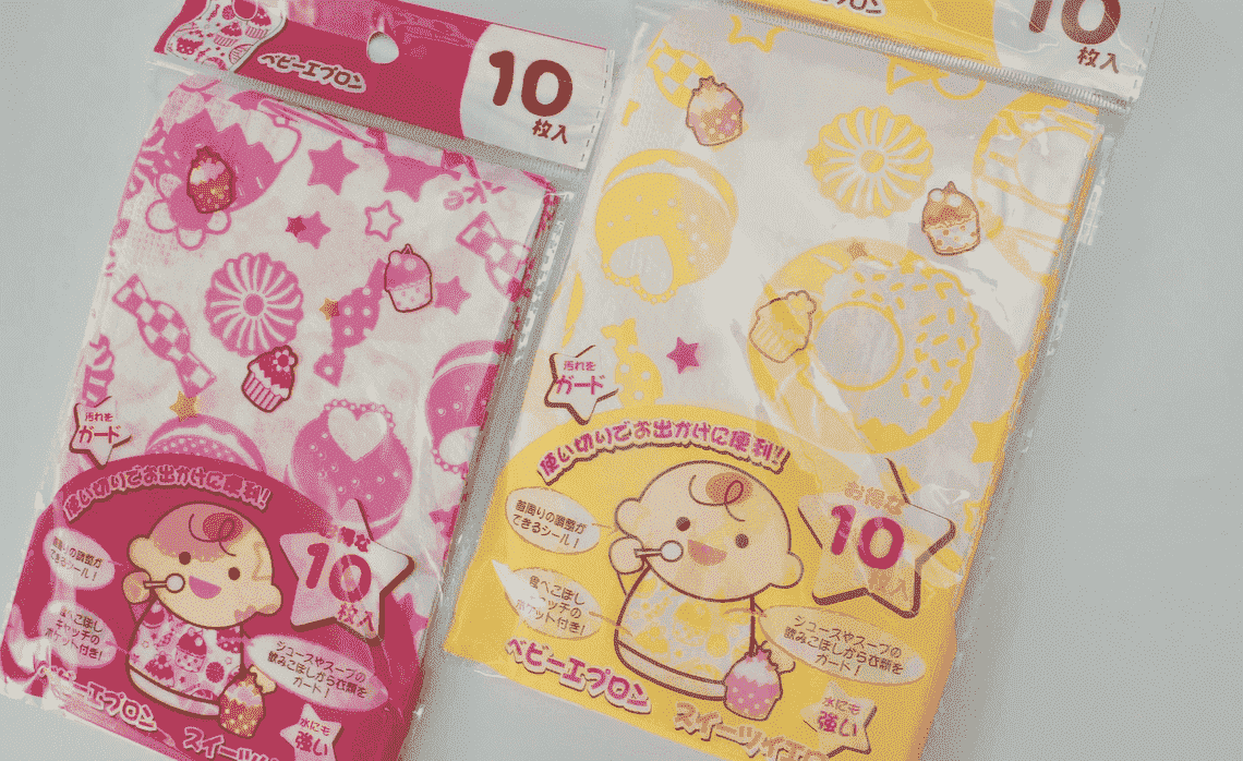 Одноразовые водонепроницаемые бумажные нагрудники для младенцев с мультяшным рисунком для путешествий