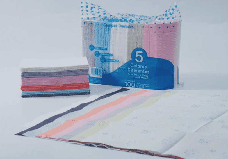 Одноразовые бумажные стоматологические нагрудники и фартуки для пациентов