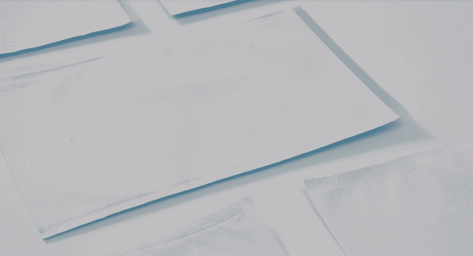 Чистящие нетканые одноразовые перчатки для мытья тела