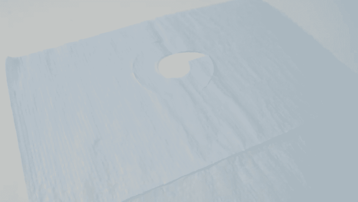 Медицинские принадлежности, бумажные и пластиковые нагрудники для взрослых с поддонами для сбора крошек для легкой уборки.